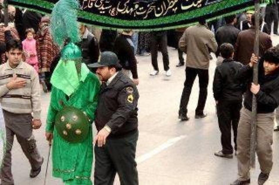 Image result for ?دستگیری امام حسین در تعزیه?‎